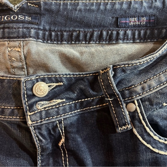 Vigoss The Chelsea Capri Jeans Size 20 Distressed Dark Wash Embroidered Pockets - Picture 7 of 7